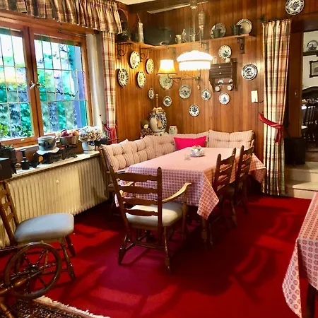 Alte Weinstuben Steinfelder Hof - Ellenz-Poltersdorf