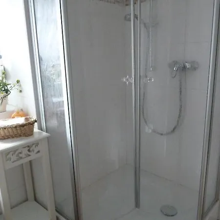 Alojamento de Acomodação e Pequeno-almoço Alte Weinstuben Steinfelder Hof Garni