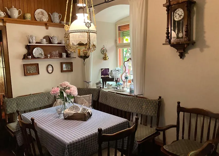 B&B Alte Weinstuben Steinfelder Hof - 엘렌츠폴터스도프