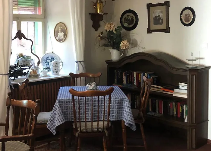 Alte Weinstuben Steinfelder Hof - 엘렌츠폴터스도프